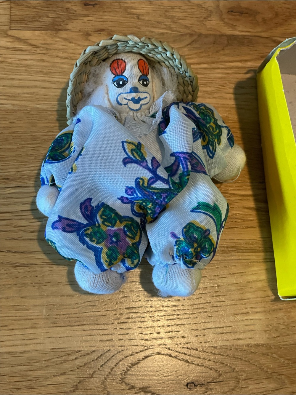 Artmark clown doll with straw hat